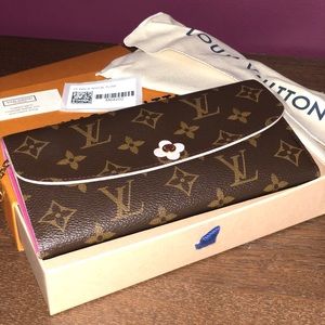Authentic Louis Vuitton Emilie wallet